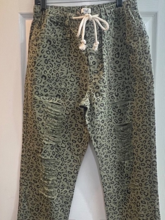 easel Pants - New Easel Cheetah Print Distressed Utility Cargo Pants Relaxed Fit Size Medium